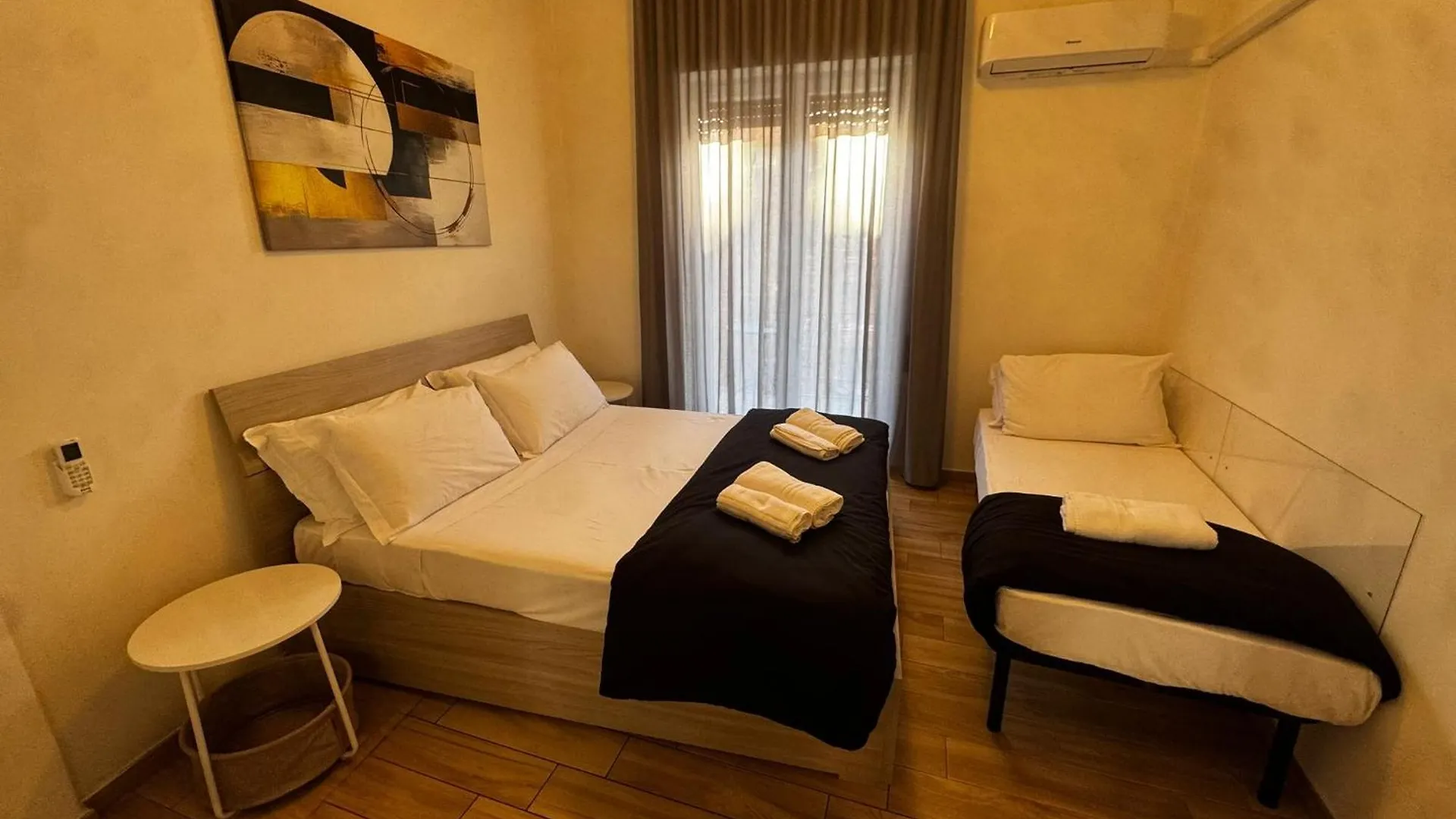 Luciano Colosseo Apartment Rome 0*,